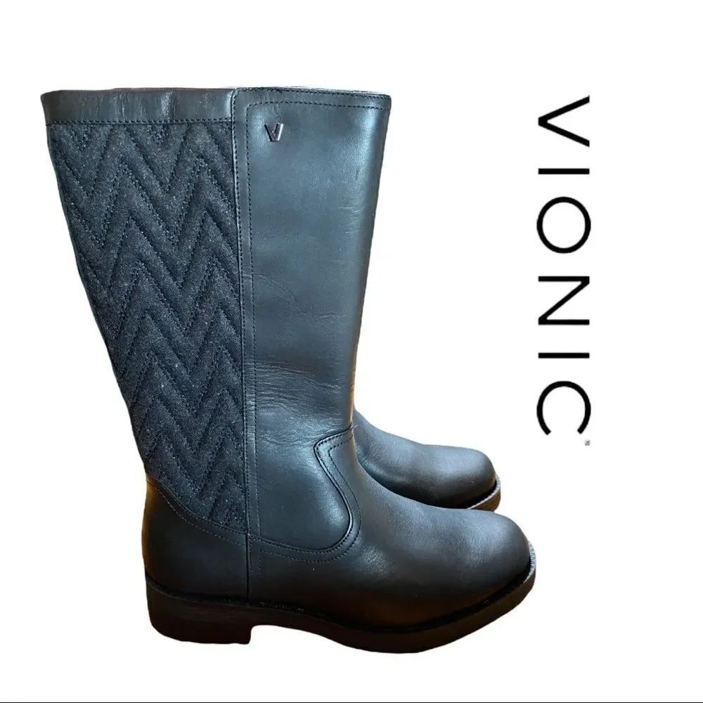 New in Box VIONIC Women's "Mystic Aurora" Black Leather Fur Lined Boots 6